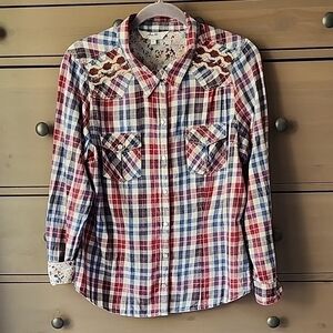 Jillian Blu Artistic Plaid Shirt